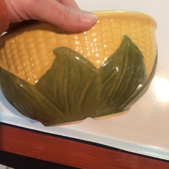 3 Vintage Corn King Farmhouse Bowls by Shawnee Pottery - Picture 5 of 16